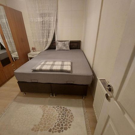 B.A.A Sabiha Goekcen Hostel Istanbul Bagian luar foto