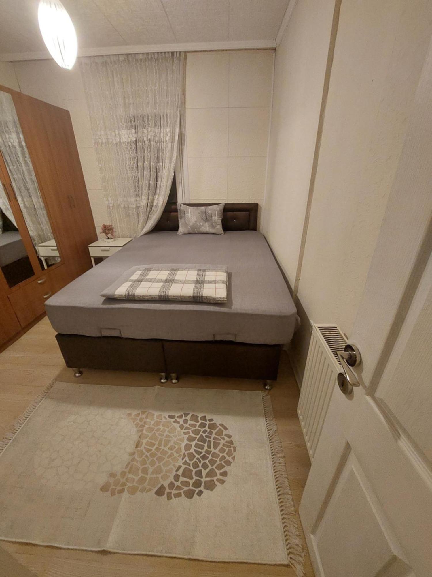 B.A.A Sabiha Goekcen Hostel Istanbul Bagian luar foto